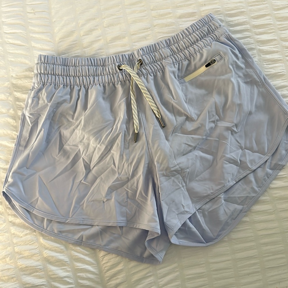 Vuori Clementine 4” Short 2.0